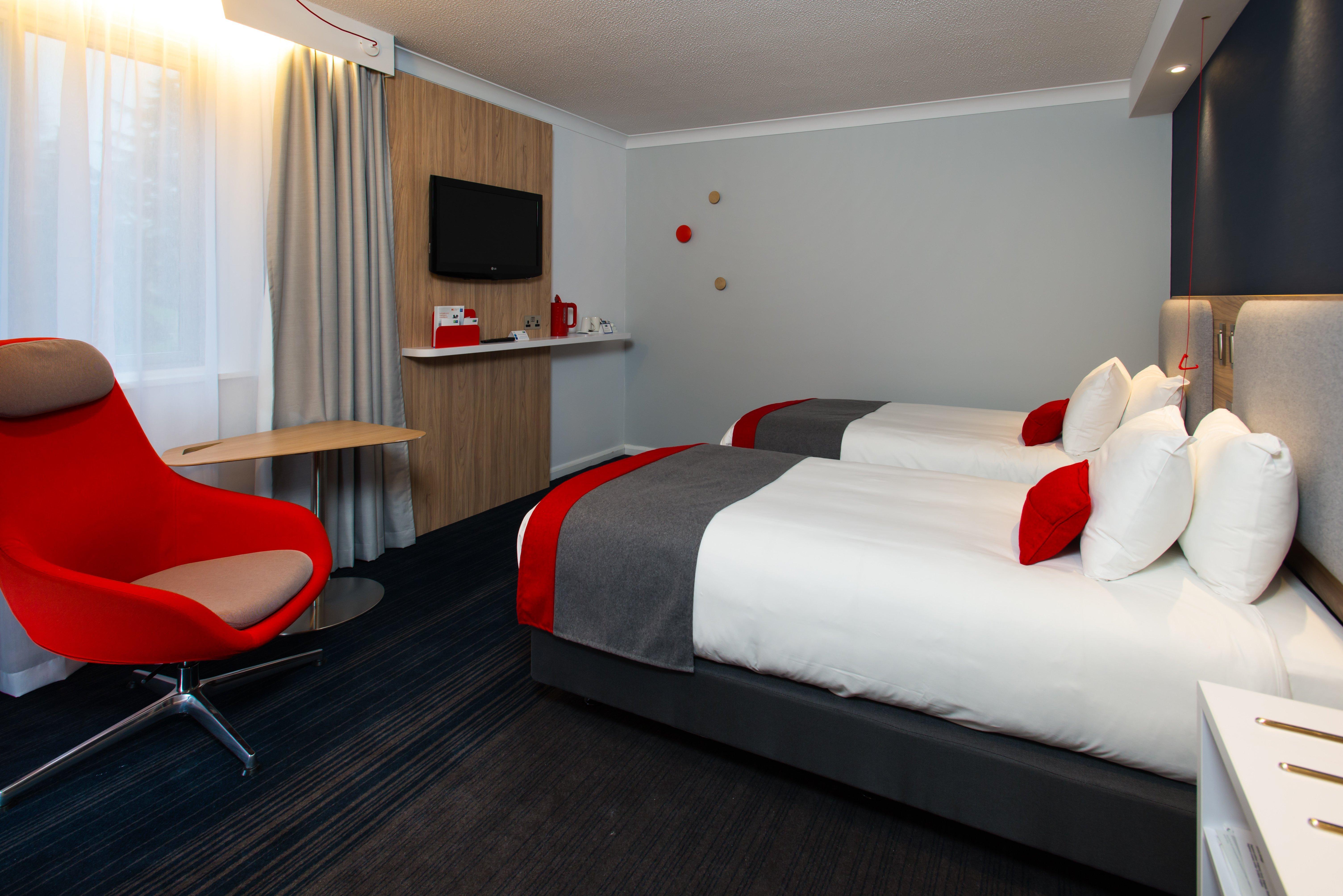 Holiday Inn Express London - Dartford By Ihg Экстерьер фото