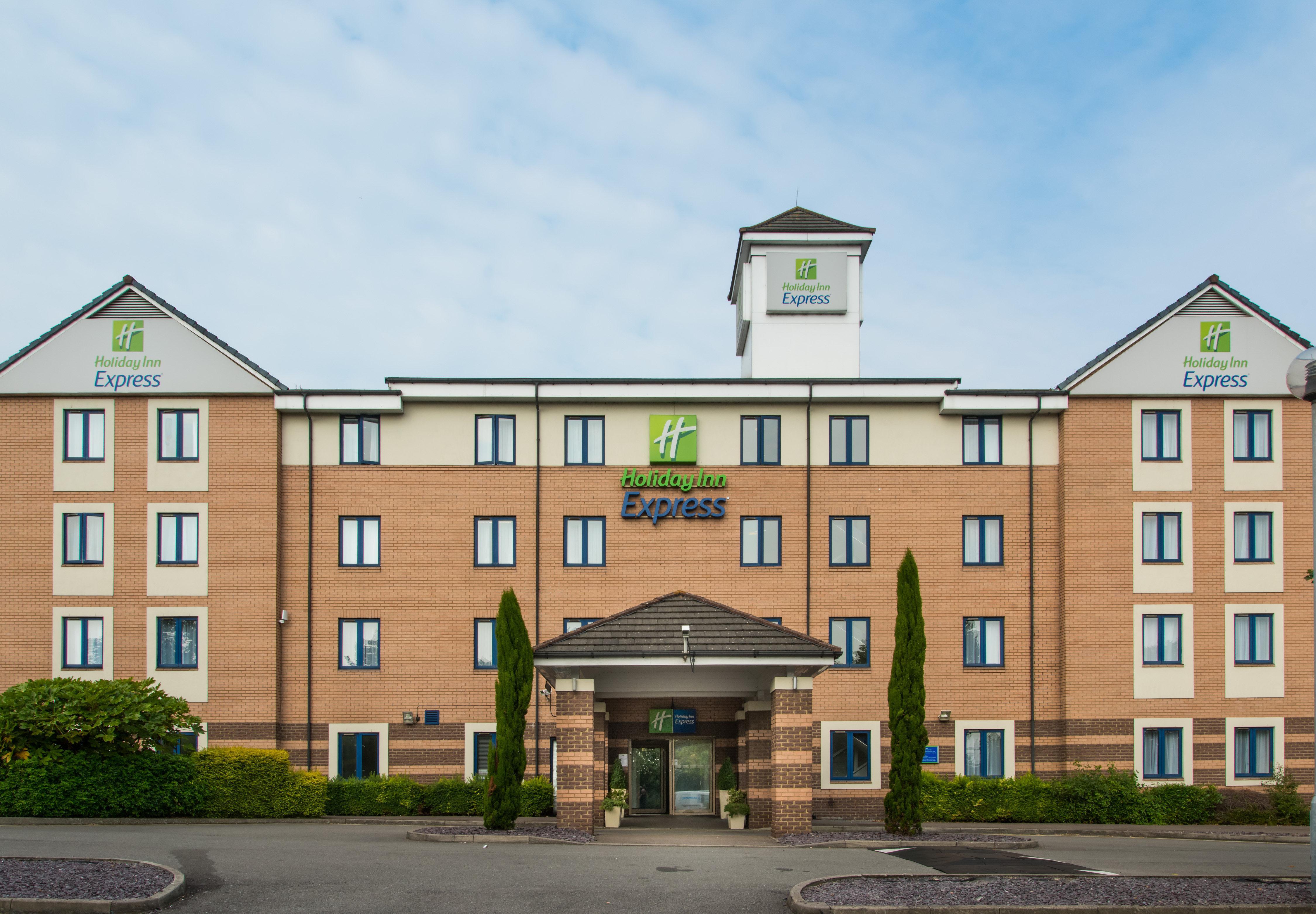Holiday Inn Express London - Dartford By Ihg Экстерьер фото