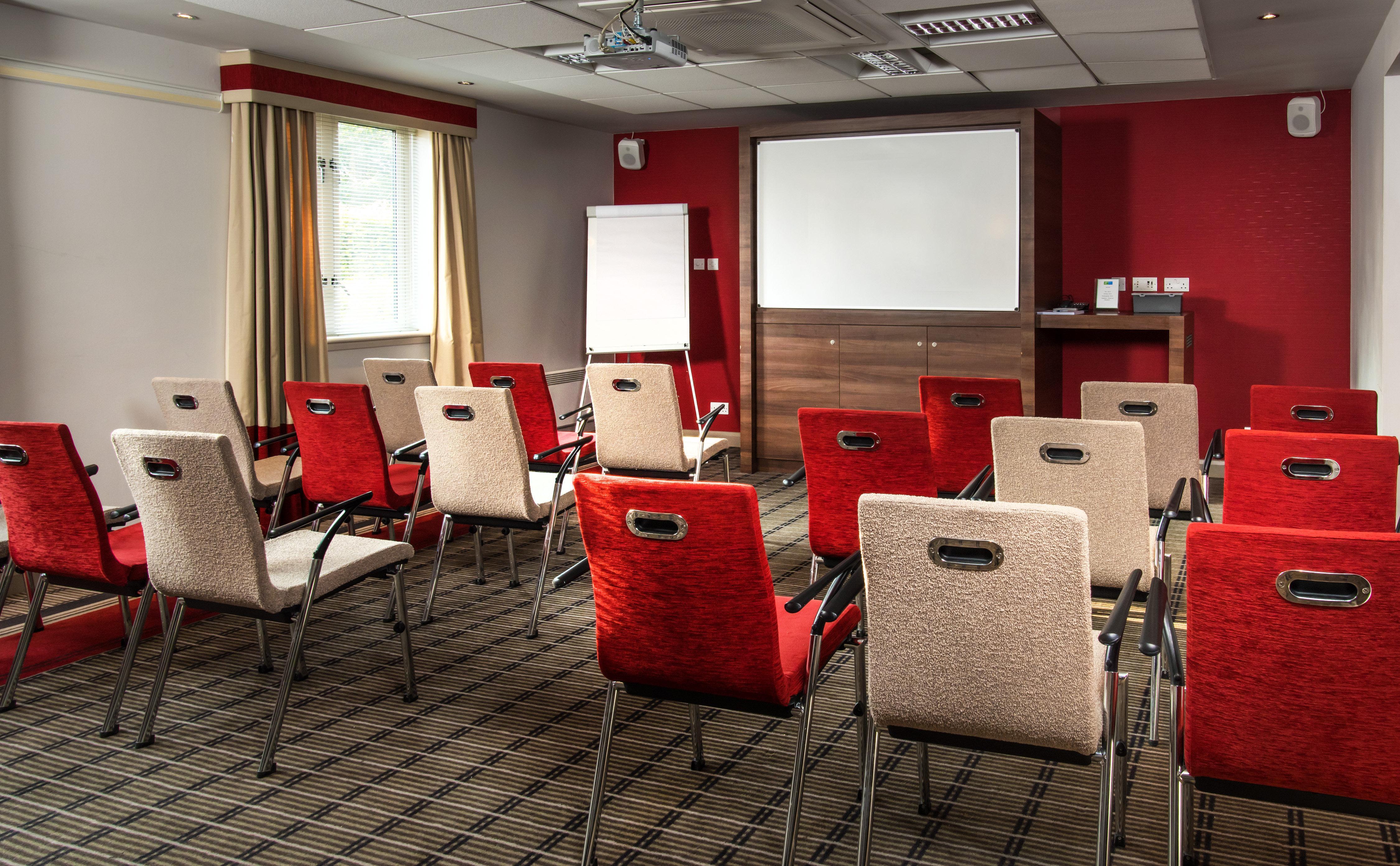 Holiday Inn Express London - Dartford By Ihg Экстерьер фото