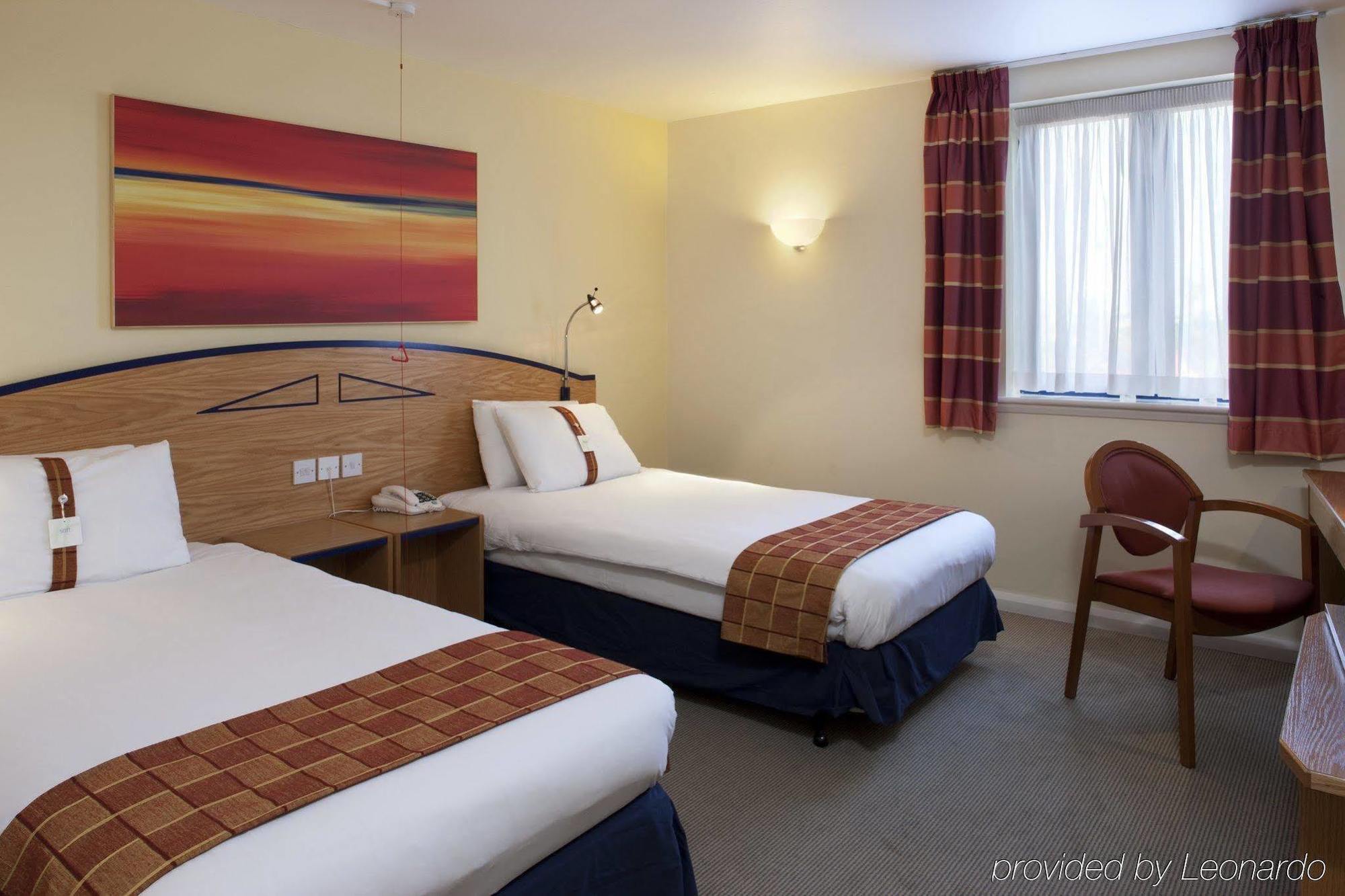 Holiday Inn Express London - Dartford By Ihg Номер фото